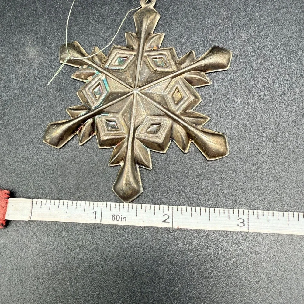 2000‎ Silver Plated Snowflake Christmas Ornament Happy Holidays Engraved Vintage
